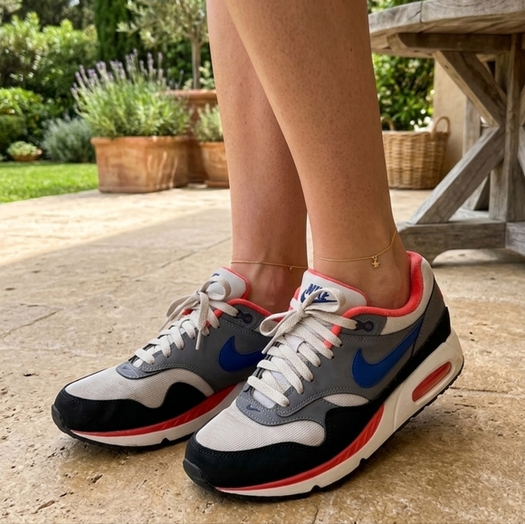 Nike Shoes - Nike Women's Sneakers - Gray, Blue, and RedSize: Women's US 8.5 / UK 6 / EUR 40